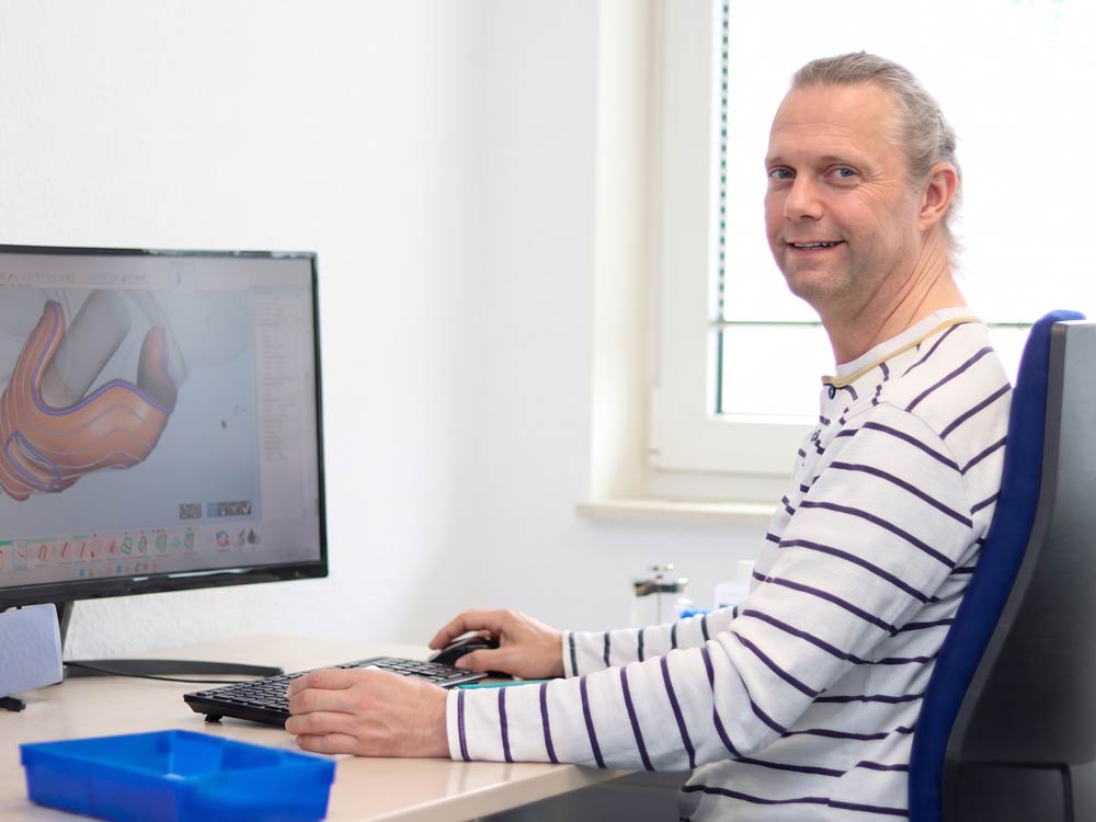 proakustik hoersysteme karriere modelling otoplastik